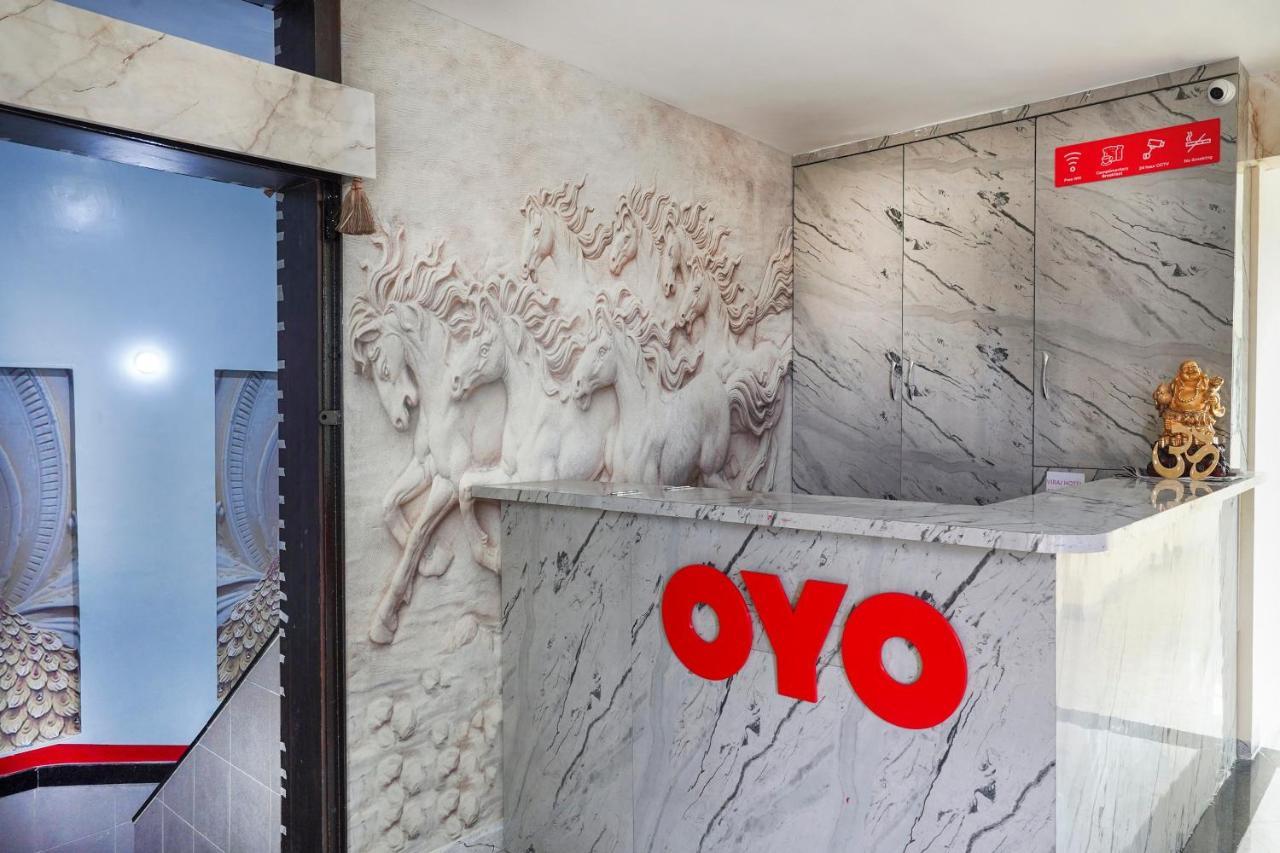 Oyo Flagship 68474 Hotel Viraj Pune Exterior photo